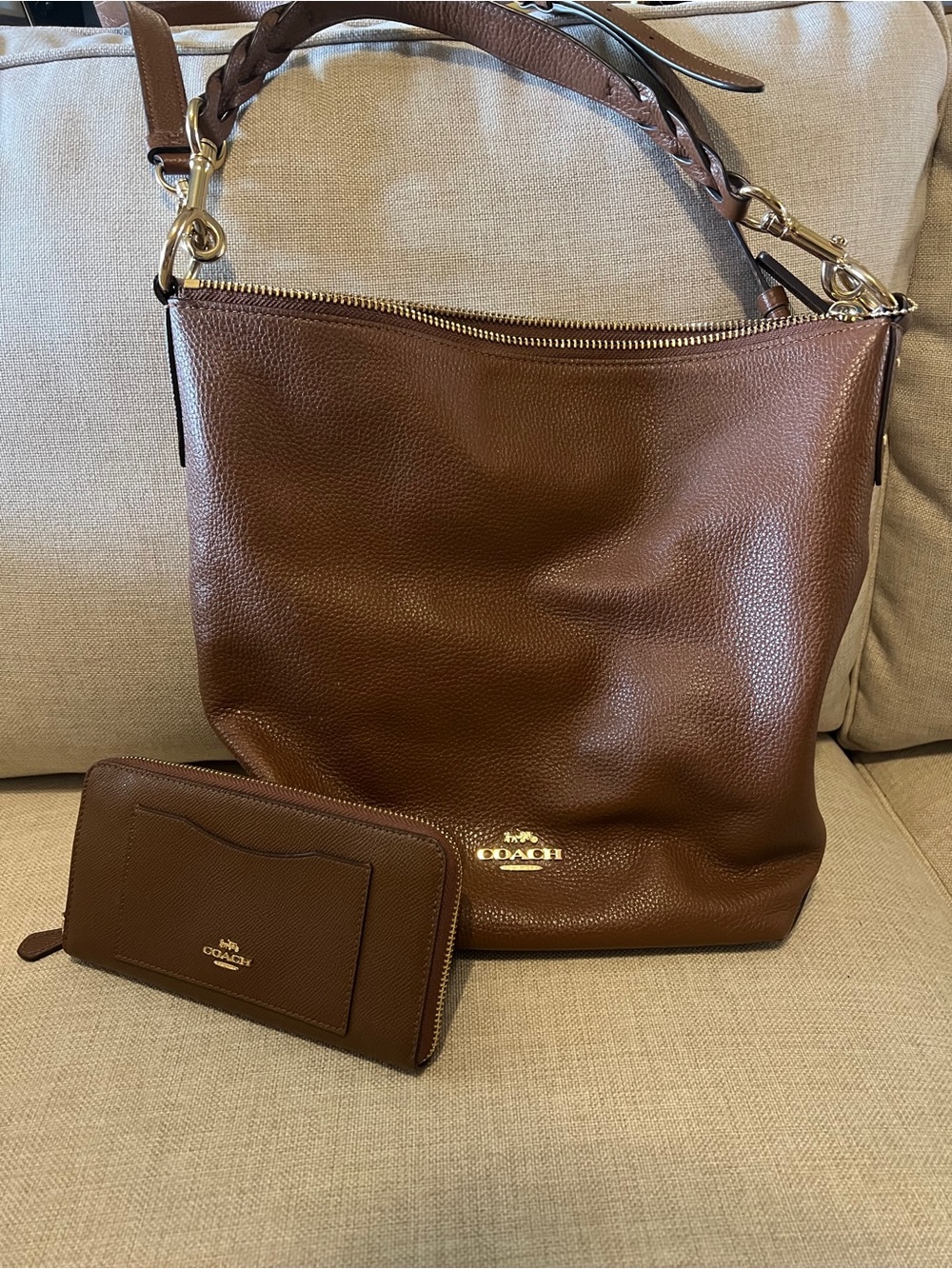 Coach Abbey Duffle Pebble Leather Saddle Shoulder Crossbody Bag and Wallet